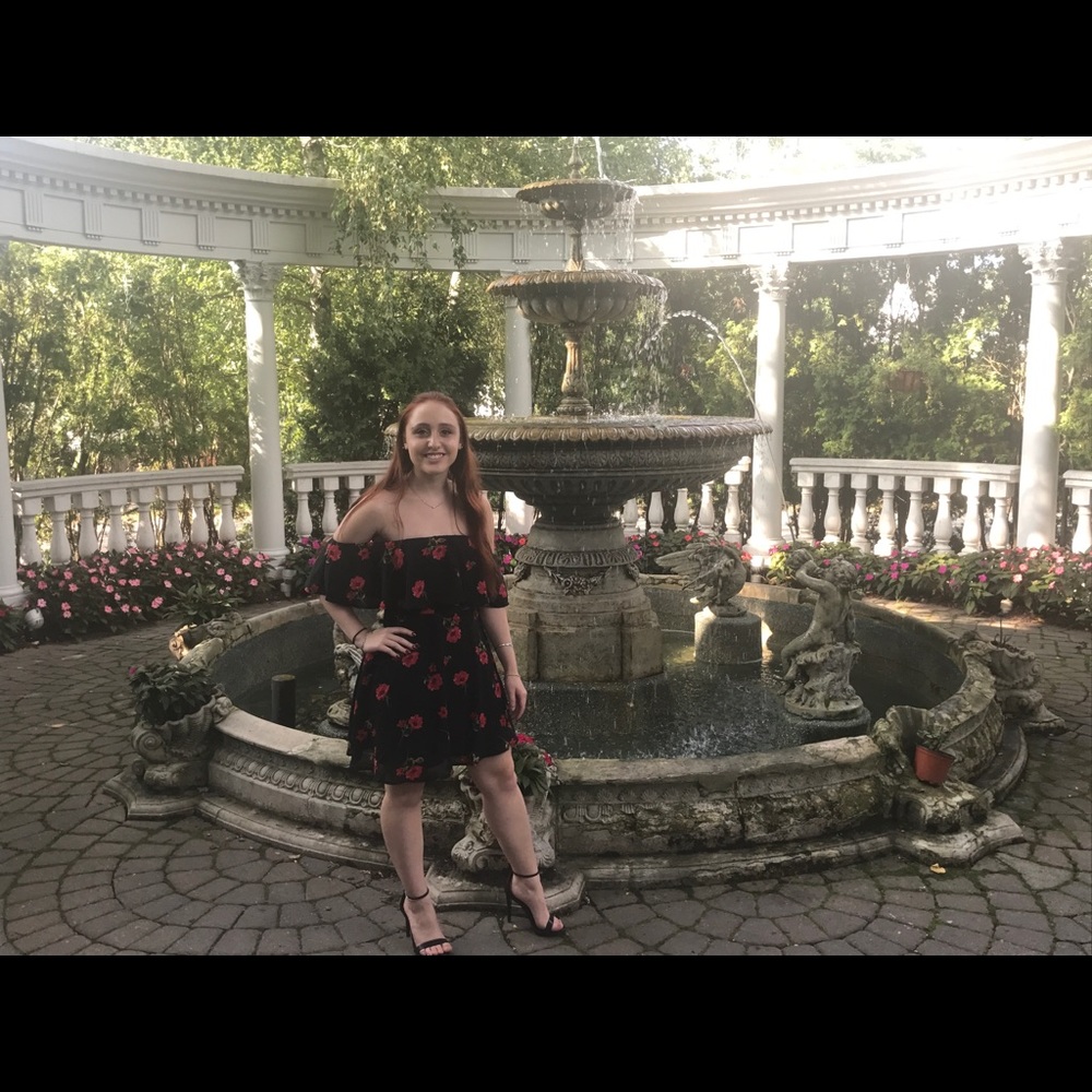 Meet your Posher, Aliciaalicia